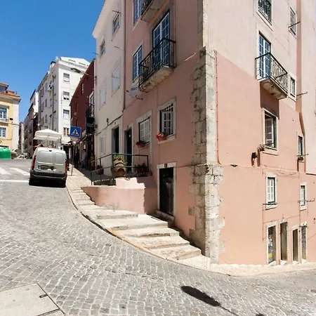 Feels Like Alfama Romantic Flat Apartment